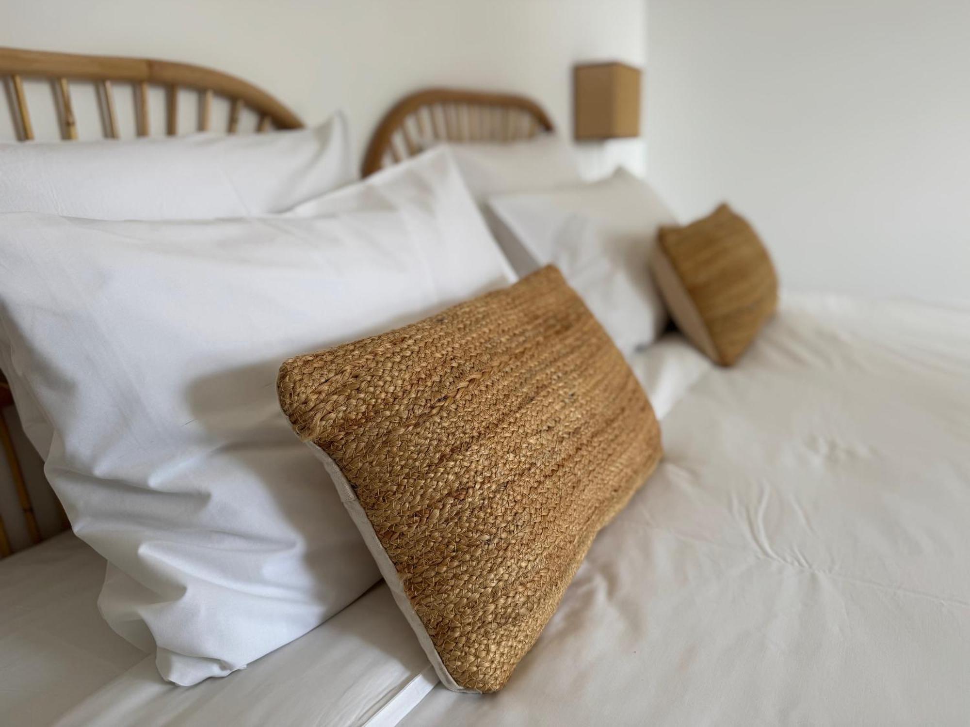 La Cle Des Champs, Boutique Hotel & Spa - Le Mas De Garrigon Roussillon  Exterior photo